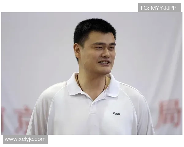 姚明坚定眼神背后的故事与信念如何塑造篮球传奇人生 姚明坚定眼神背后的故事与信念如何塑造篮球传奇人生